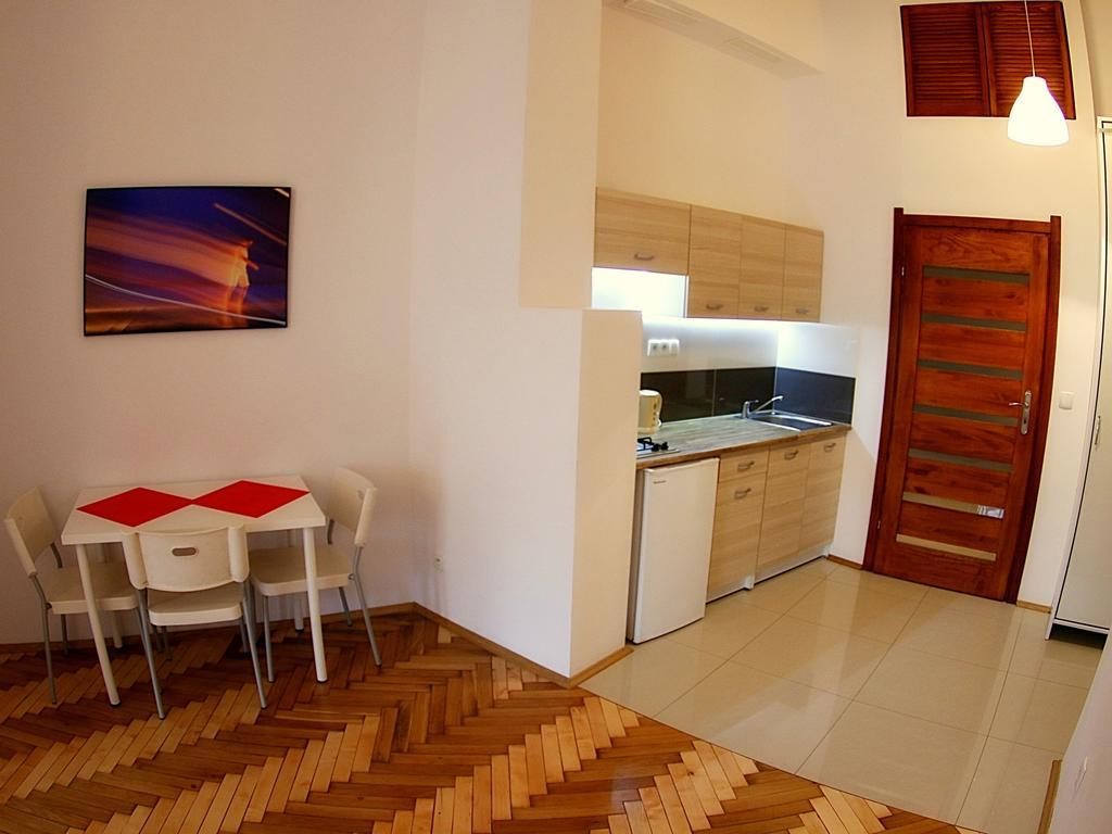 Visitkrak Apartment Krasków Cameră foto