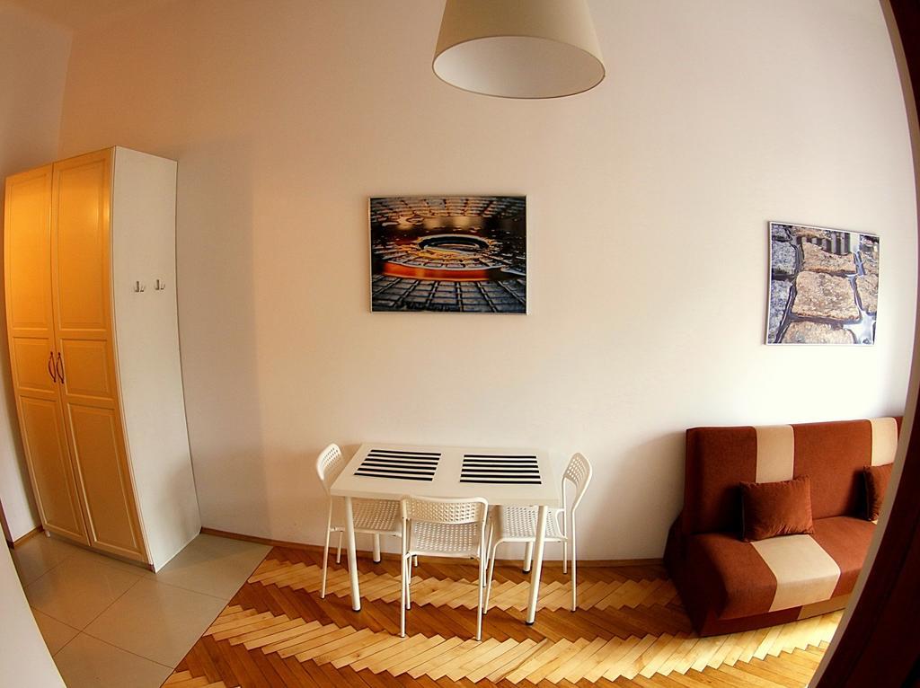Visitkrak Apartment Krasków Cameră foto